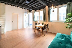 Comfy Saint Pauls Apartment