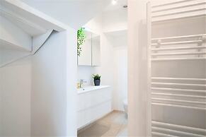 Comfy Saint Pauls Apartment