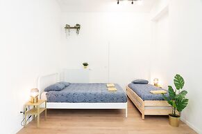 Comfy Saint Pauls Apartment