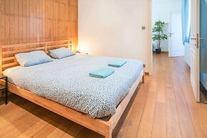 Comfy Saint Pauls Apartment
