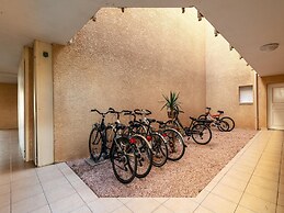 Large Seaview Stay for 8 in Valras Plage