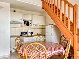 Large Seaview Stay for 8 in Valras Plage