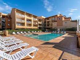 Large Seaview Stay for 8 in Valras Plage