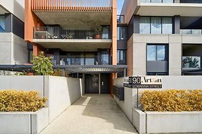 Stylish 1-bed Retreat in Braddon
