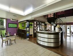 La Rochelle Coastal Stay for 4