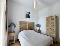 La Rochelle Coastal Stay for 4