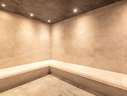 Mountain Stay Pool and Sauna