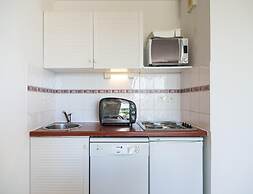 Golfside Apartment With Terrace