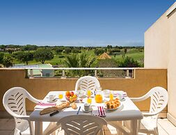Golfside Apartment With Terrace
