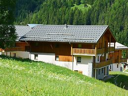 Cosy Apartment in Modane by Ski-lifts