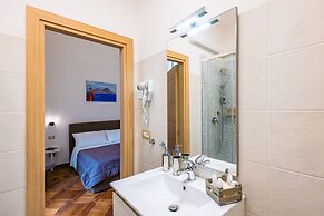 Maison Gennaro - Naples Heritage Stay