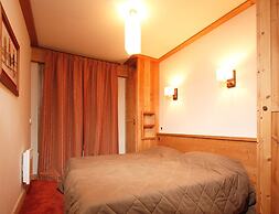 Grand Alpine Retreat for Large Group