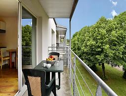 Spacious Stay for 6 in La Rochelle