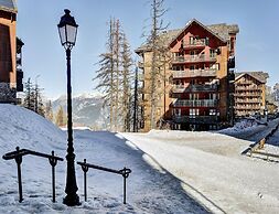 Spacious Mountain Stay for 7