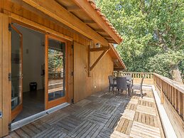 4-guest Stay Near Moutchic Beach