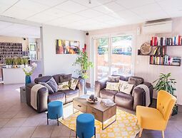 Rental for 6 With Private Balcony
