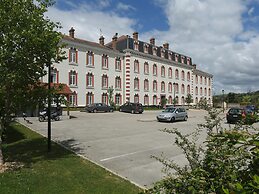 Heritage Stay for Four in Epernay