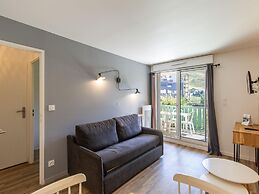 Alpine Base in Auris-en-oisans