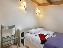 Smart Stay With Mezzanine for Four