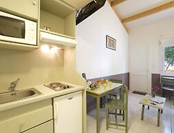 Smart Stay With Mezzanine for Four