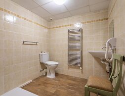 Provencal Family Apartment for 6