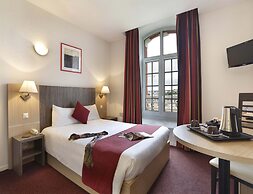 Refined Champagne Stay for Two