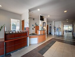 Spacious Forest Stay for 6