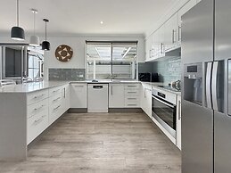 Comfortable Stay Near Busselton Beach
