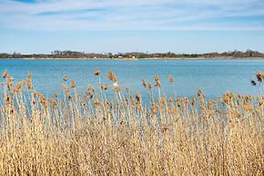 Holiday Cottage by the Lake