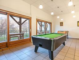 Studio for 4 in Giez With Pool