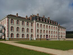 Epernay Vineyard Stay for 3 Guests