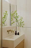 N46 Studio Apartment