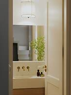 N46 Studio Apartment