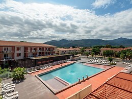 Chic 4-guest Studio, Wellness & Pool