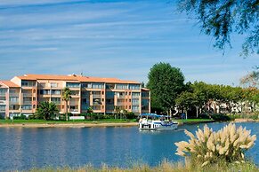 Coastal Apartment Near Richelieu