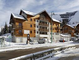 Spacious Alpine Retreat for Groups