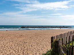 6-guests Seaview Stay in Valras Plage