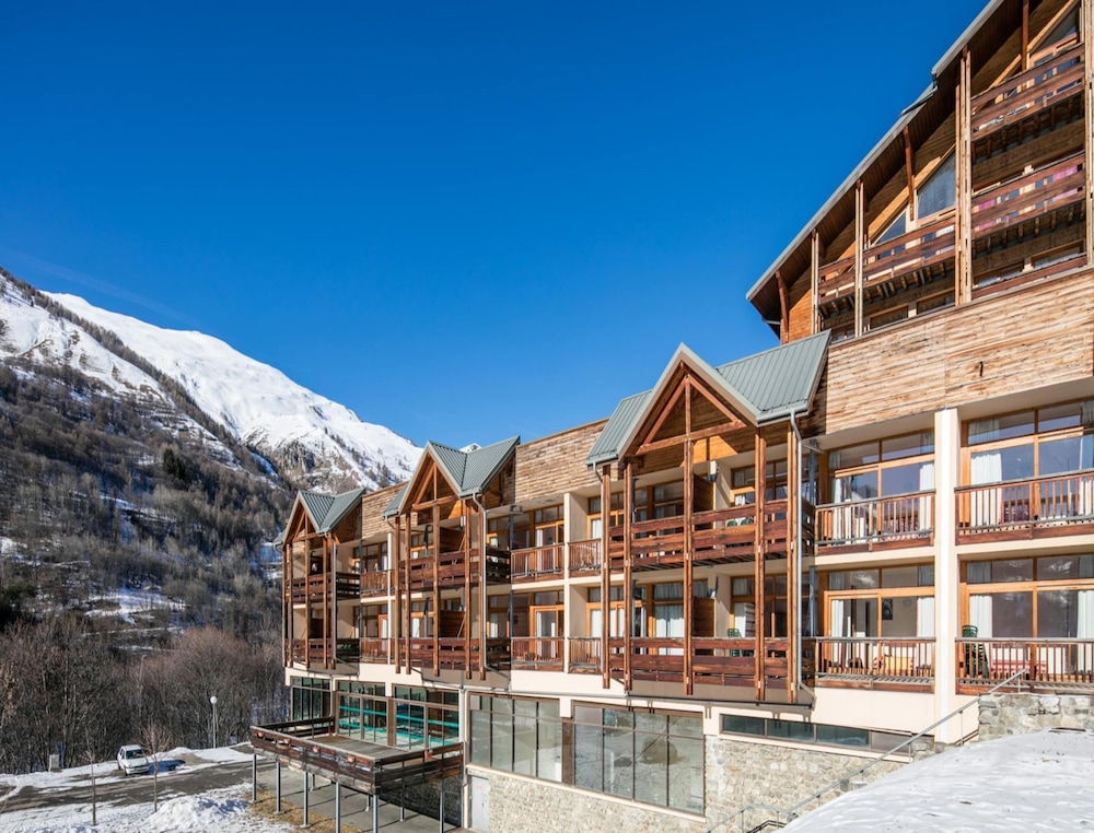 Flat for 6, Valloire Views
