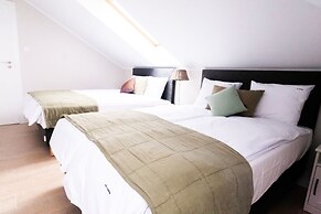 Large, Comfortable Apartment for 3 People