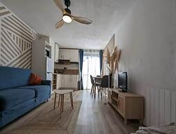Coastal Apartment in Agde, Parking