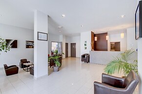 Spacious Valley Stay for Seven