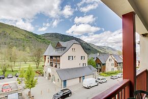 Spacious Valley Stay for Seven