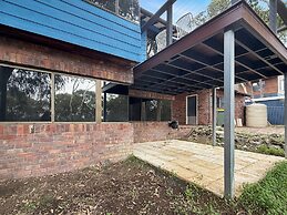 Peaceful 3-bed Stay Near the Coast