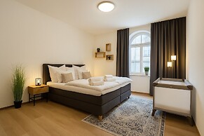 170m2 Apartment bis zu 15 P. 1min UBahn