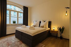 170m2 Apartment bis zu 15 P. 1min UBahn