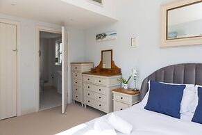 Stylish Itchenor Home Walk to Harbour Pub