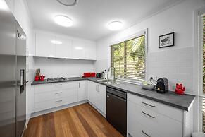 Serene Mount Coolum Escape Near the Beach