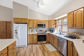 Loveland Luxury Getaway Pool Golf Course