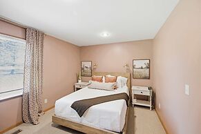 Loveland Luxury Getaway Pool Golf Course