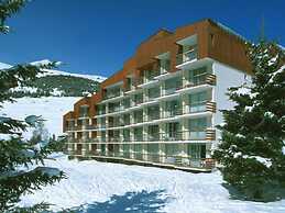 Les Deux Alpes Base for 2 With Ski Access